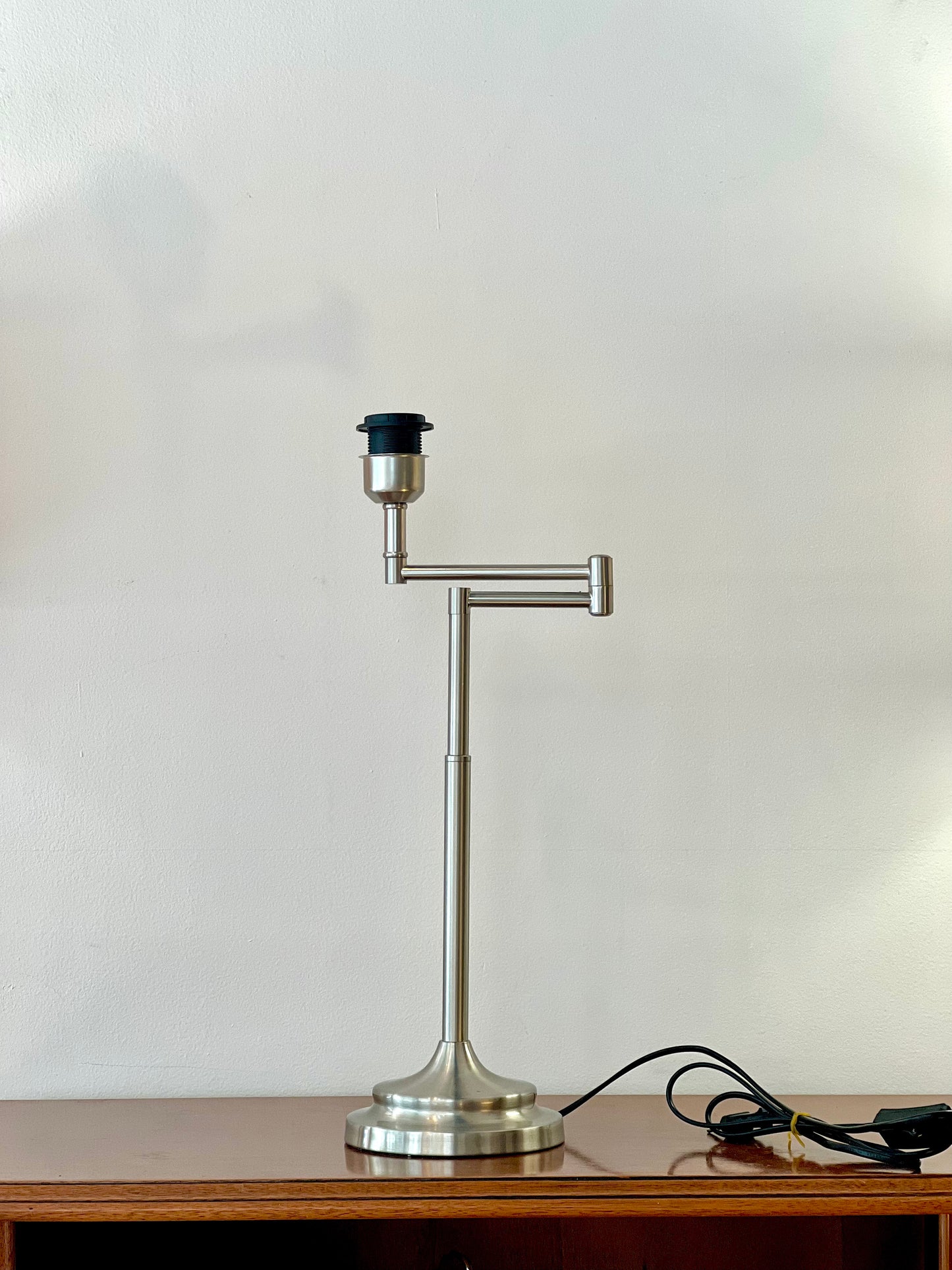 Milano Metallic Lamp Base